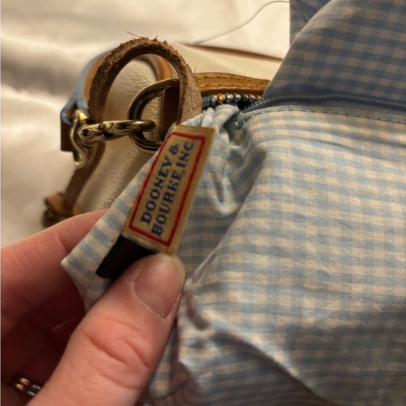 RARE VINTAGE COLLECTORS ADDITION Y2K (2) DOONEY AND BOURKE SHOULDER BAG - Picture 14 of 16